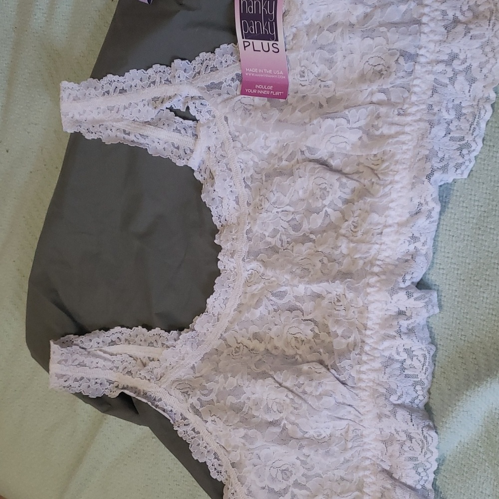 Hanky Panky plus size bralette